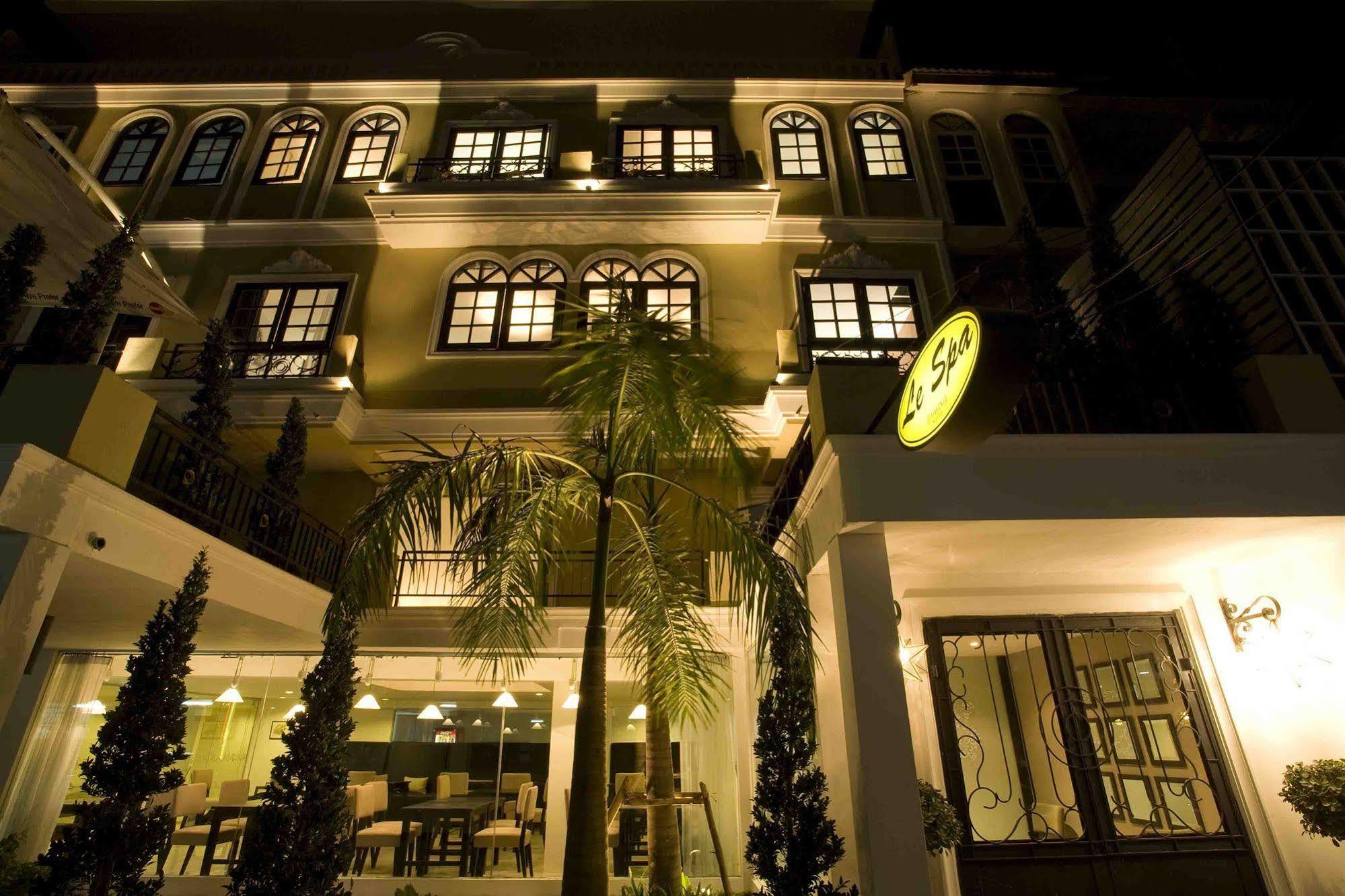 Hotel Aspira Davinci Sukhumvit 31 Bangkok Exterior foto